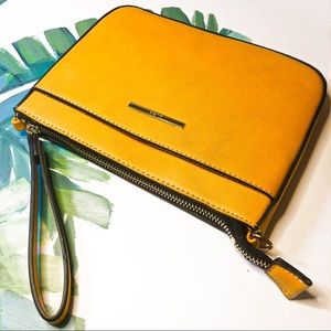 **SOLD** ALDO *NWOT* MUSTARD YELLOW CLUTCH